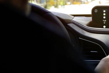 Mazda dashboard met Apple CarPlay
